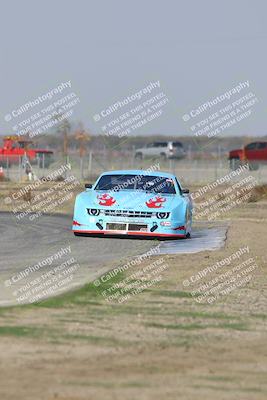 media/Oct-25-2025-CalClub SCCA (Sat) [[34c778dfbe]]/Group 3/Qualifying/